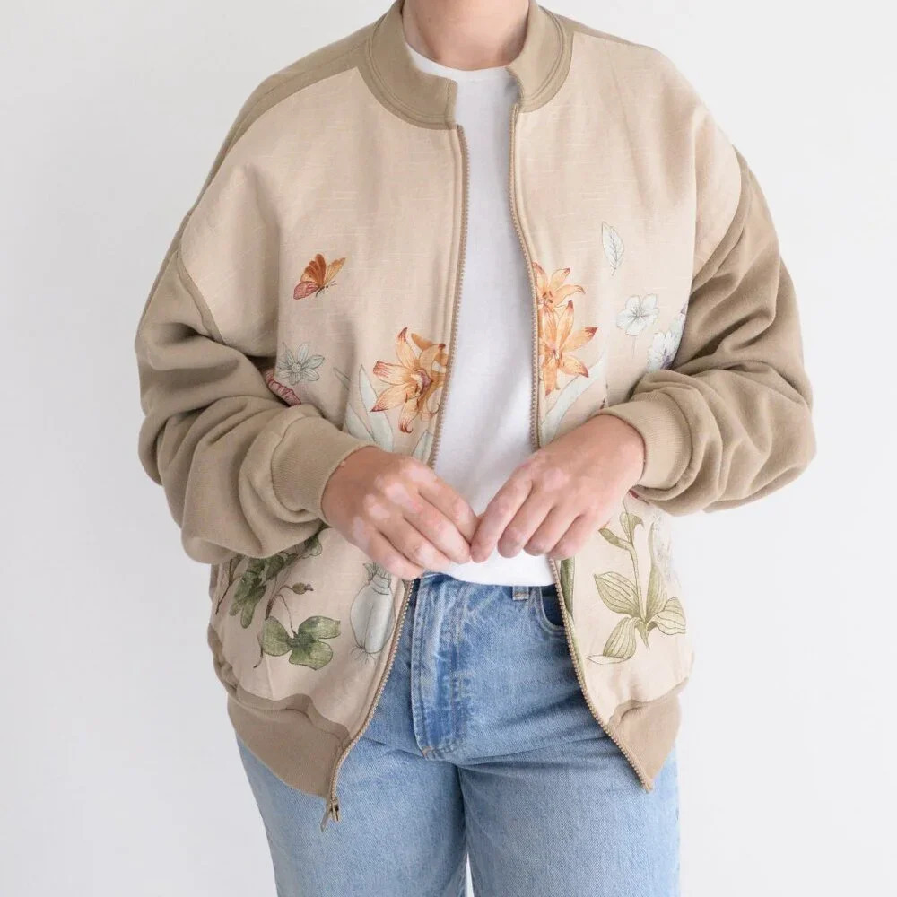 Vintage Jerzees Tan Floral Zip Up With Hidden Pockets Sweater Large - Picture 2 of 12